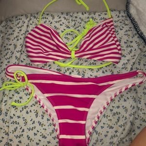 HOLLISTER BATHING SUIT